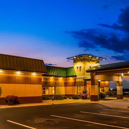 Rock Island Inn & Suites Marshalltown Екстер'єр фото