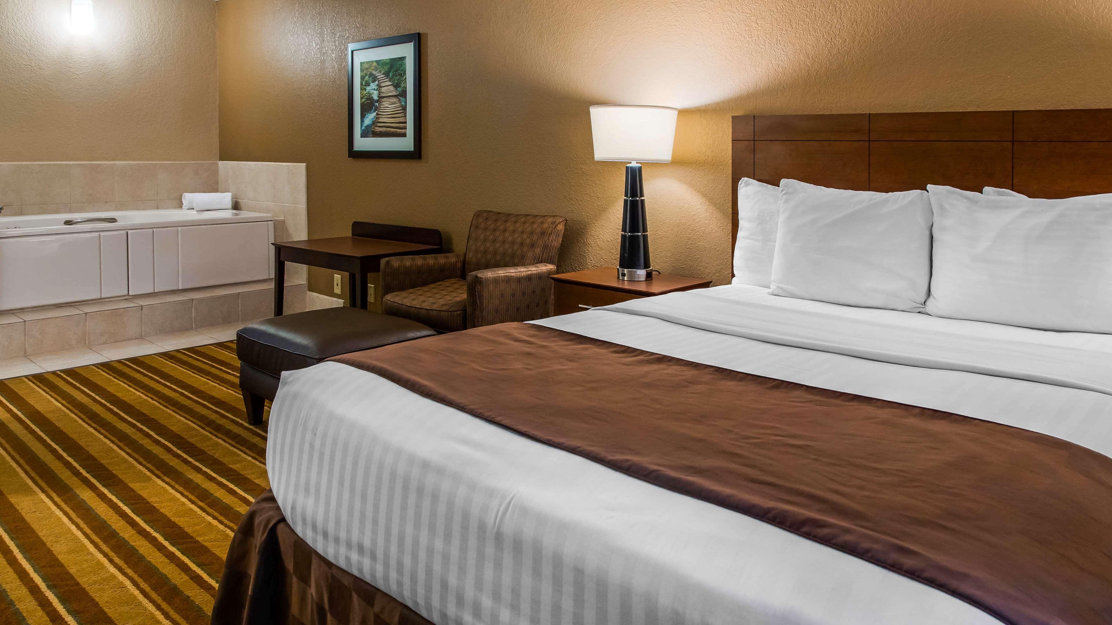 Rock Island Inn & Suites Marshalltown Екстер'єр фото