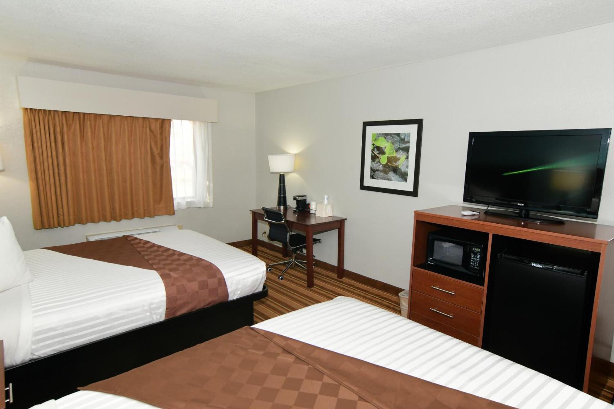 Rock Island Inn & Suites Marshalltown Екстер'єр фото