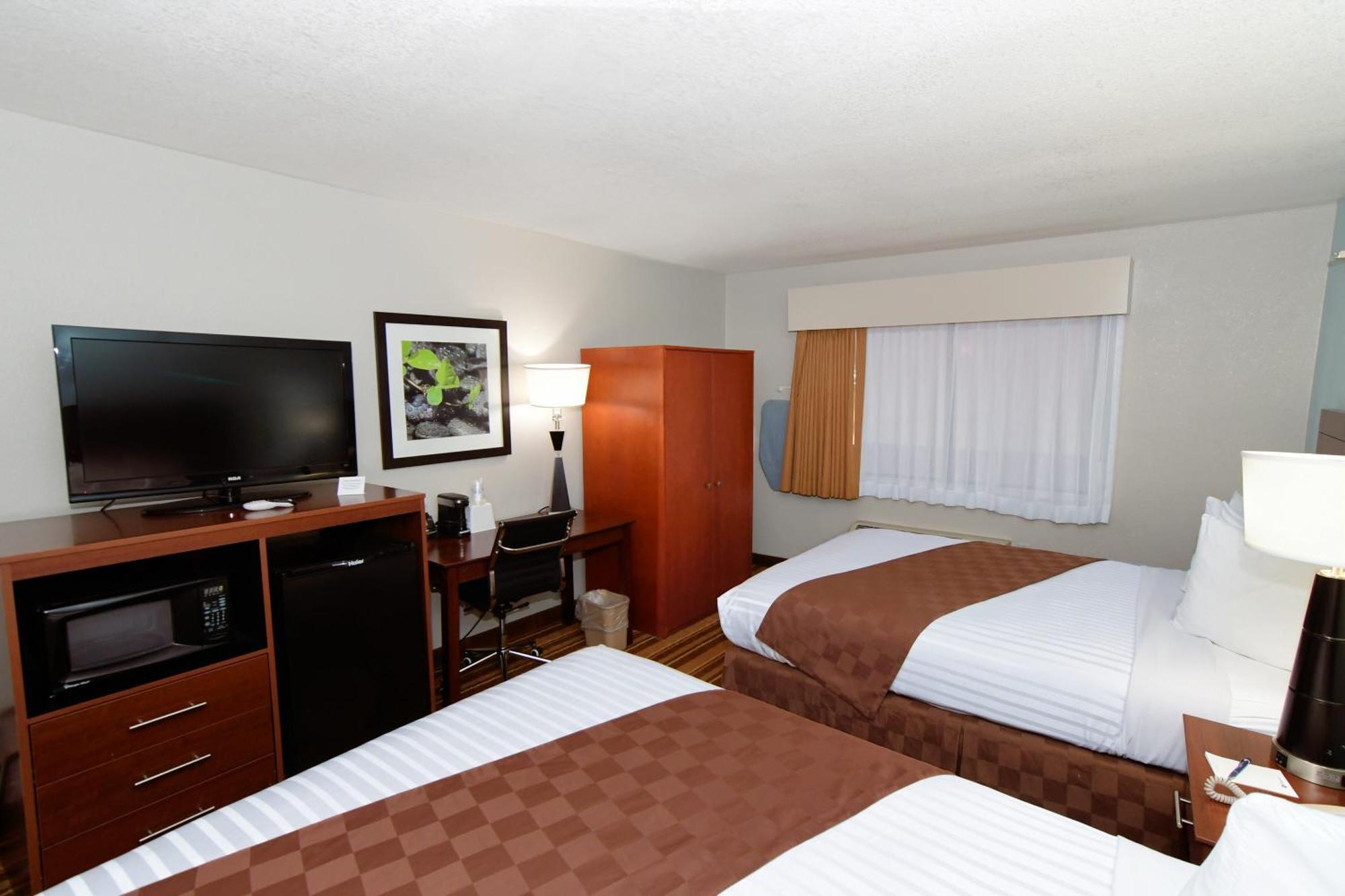 Rock Island Inn & Suites Marshalltown Екстер'єр фото